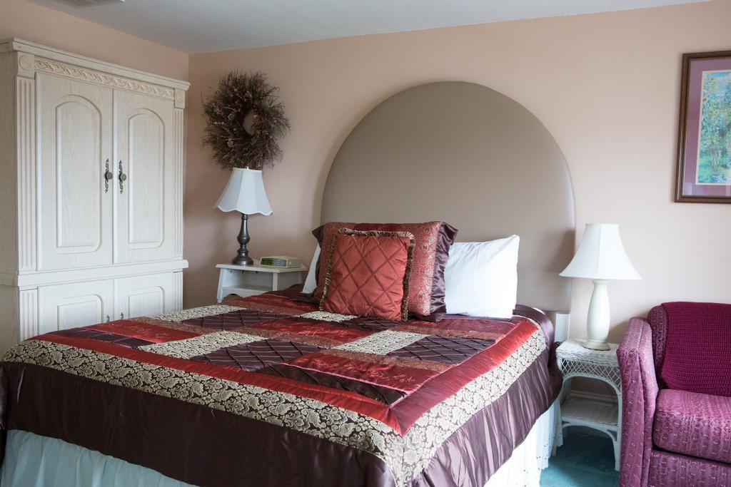 The Bentley Inn Bay Head Exterior photo