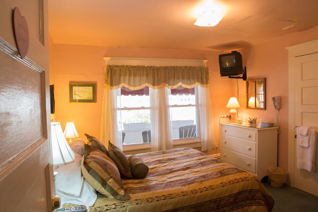 The Bentley Inn Bay Head Exterior photo